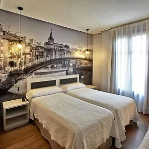 *** Hotell Sirimiri Spanien